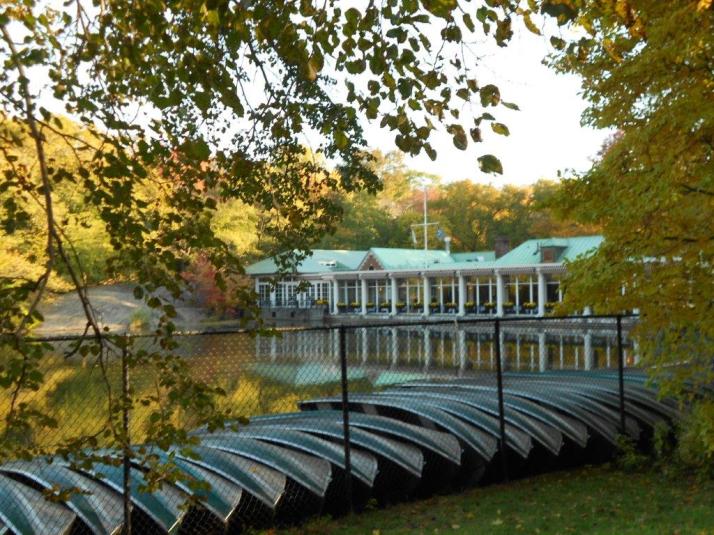 2011 New York City Marathon Footlocker Five Boro Challenge central Park (5) BOATHOUSE Central park