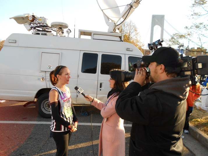 new york city marathon 2011 Footlocker five boro challenge nyrr elizabeth maiuolo ny1 news (2)