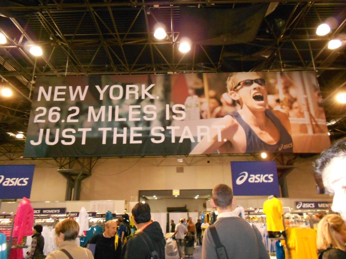 new york city marathon 2011 Footlocker five boro challenge nyrr expo elizabeth maiuolo (8)