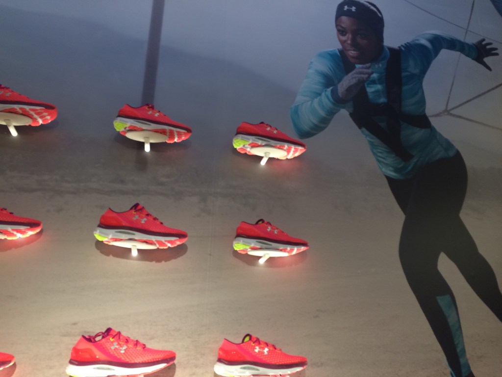 tcs new york city marathon expo medal pictures course mutai under armour arciniaga macca switzer (14)