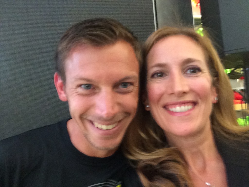 tcs new york city marathon expo medal pictures course mutai under armour arciniaga macca switzer (20)