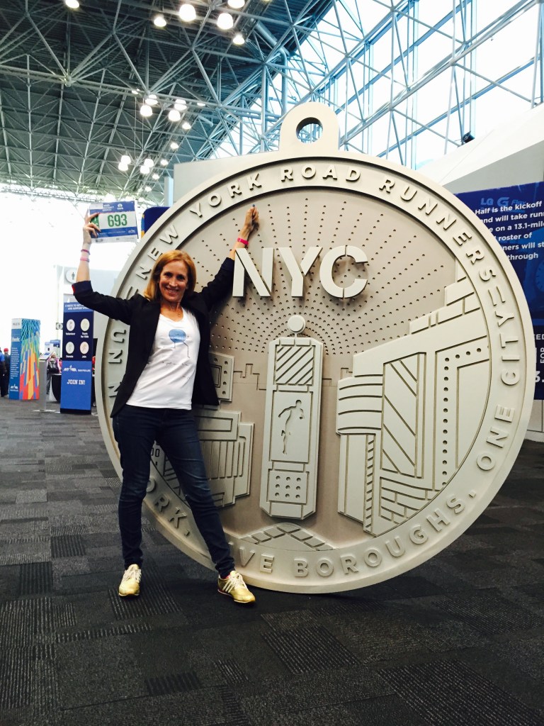 tcs new york city marathon expo medal pictures course mutai under armour arciniaga macca switzer (25)