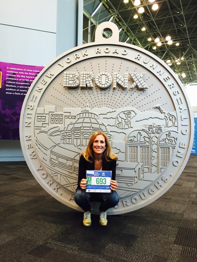 tcs new york city marathon expo medal pictures course mutai under armour arciniaga macca switzer (26)