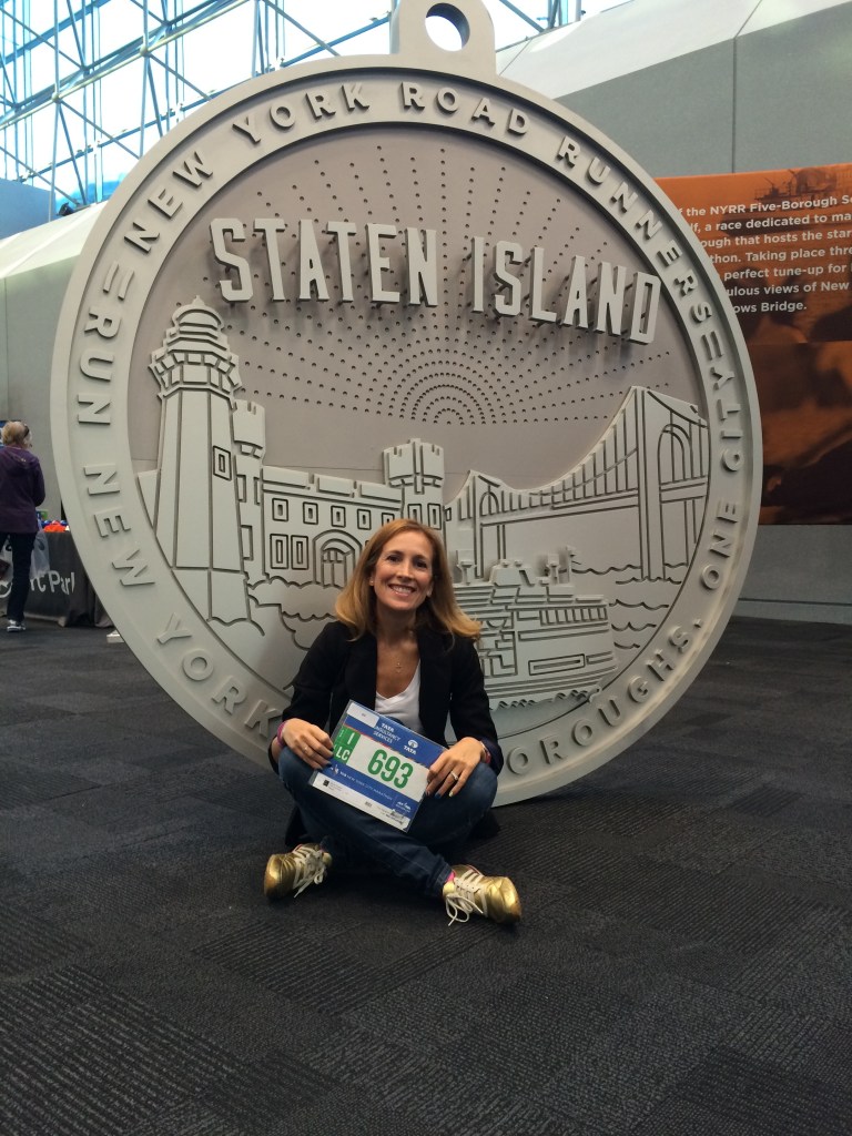 tcs new york city marathon expo medal pictures course mutai under armour arciniaga macca switzer (6)