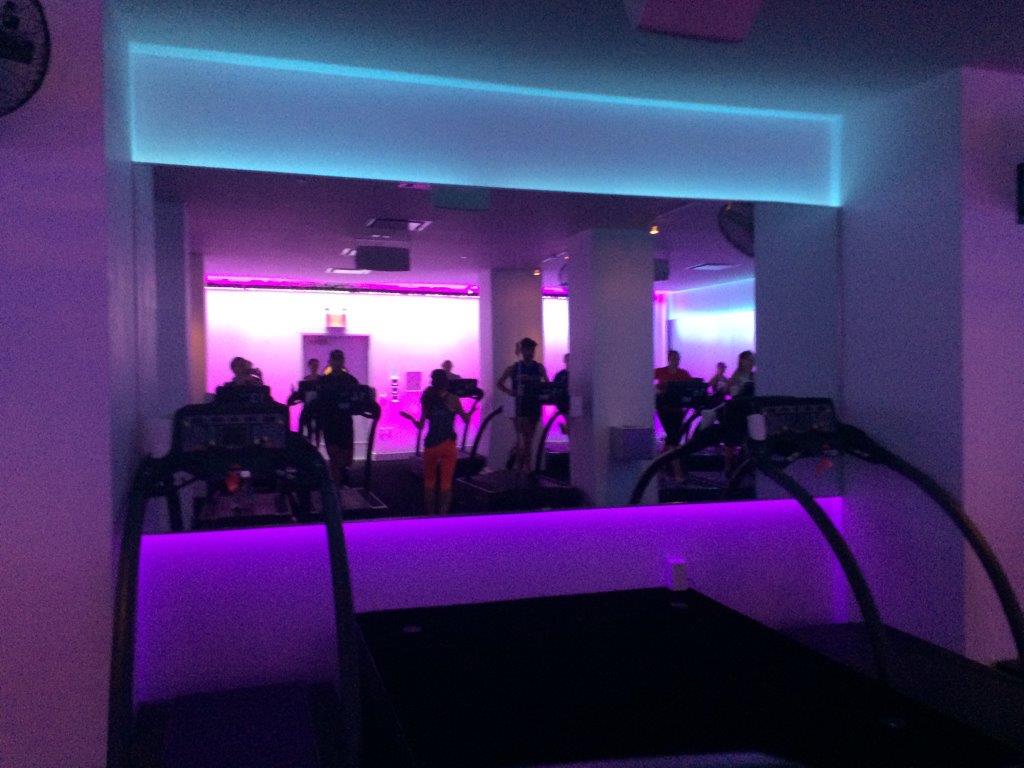 mhrc mile high run club nyc treadmill studio class (2)