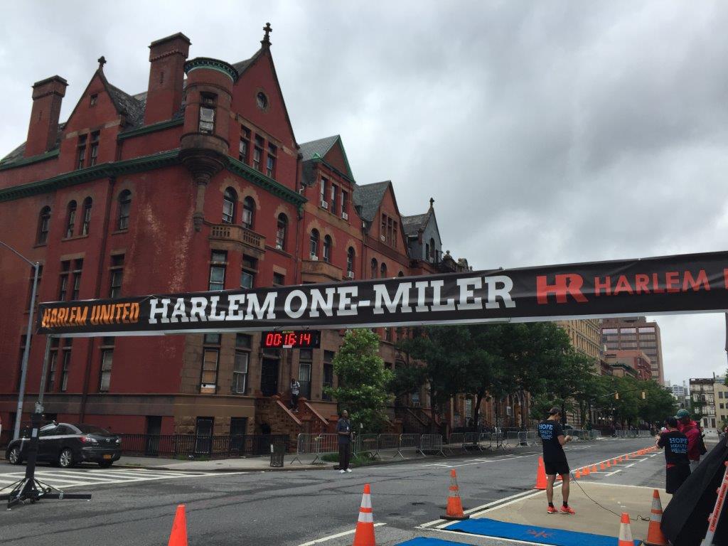 harlem run 1 miler unitedharlem mile marcus gravey park run harlem (30)